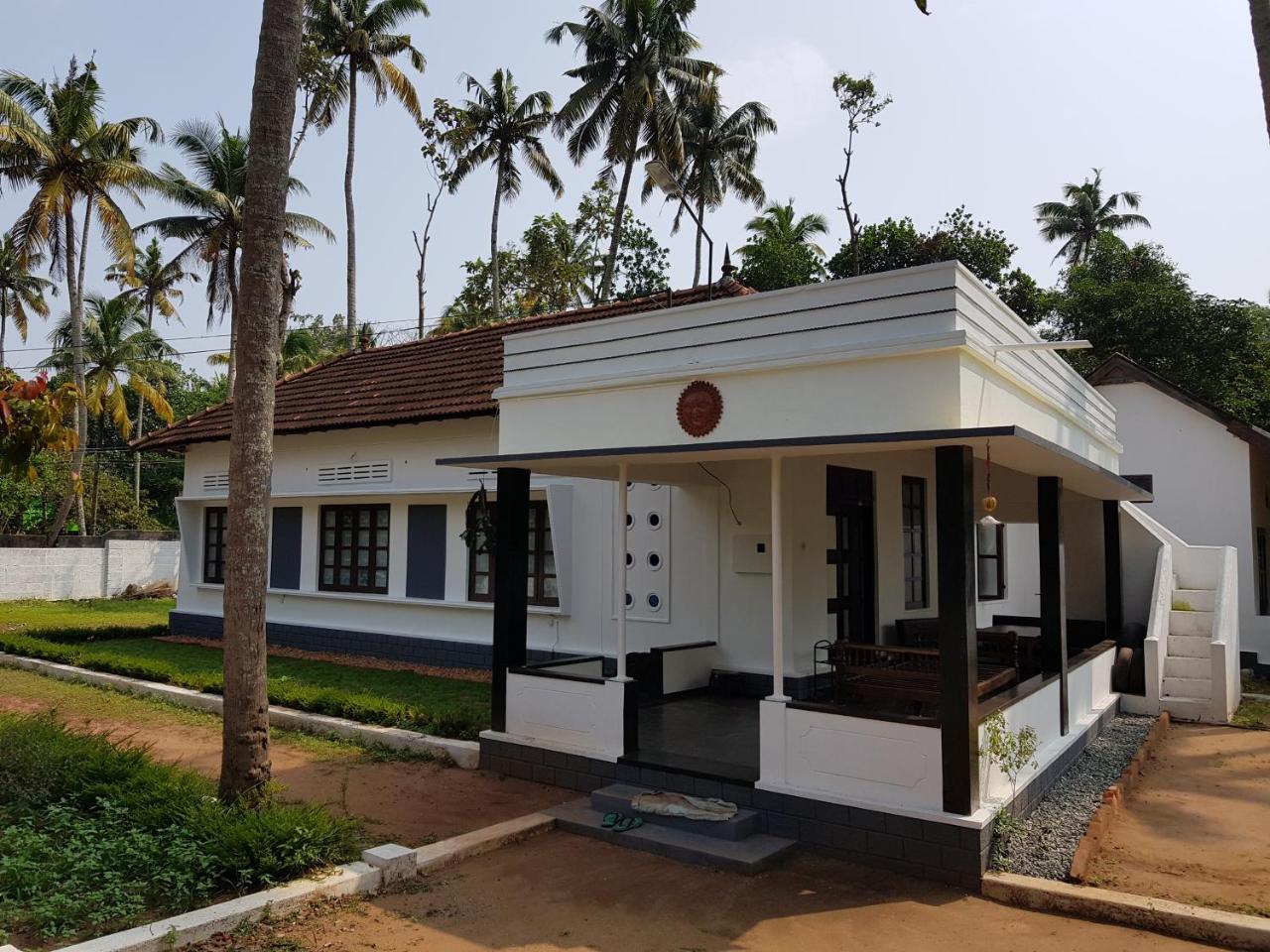 Piggy Hostel Варкала Екстер'єр фото