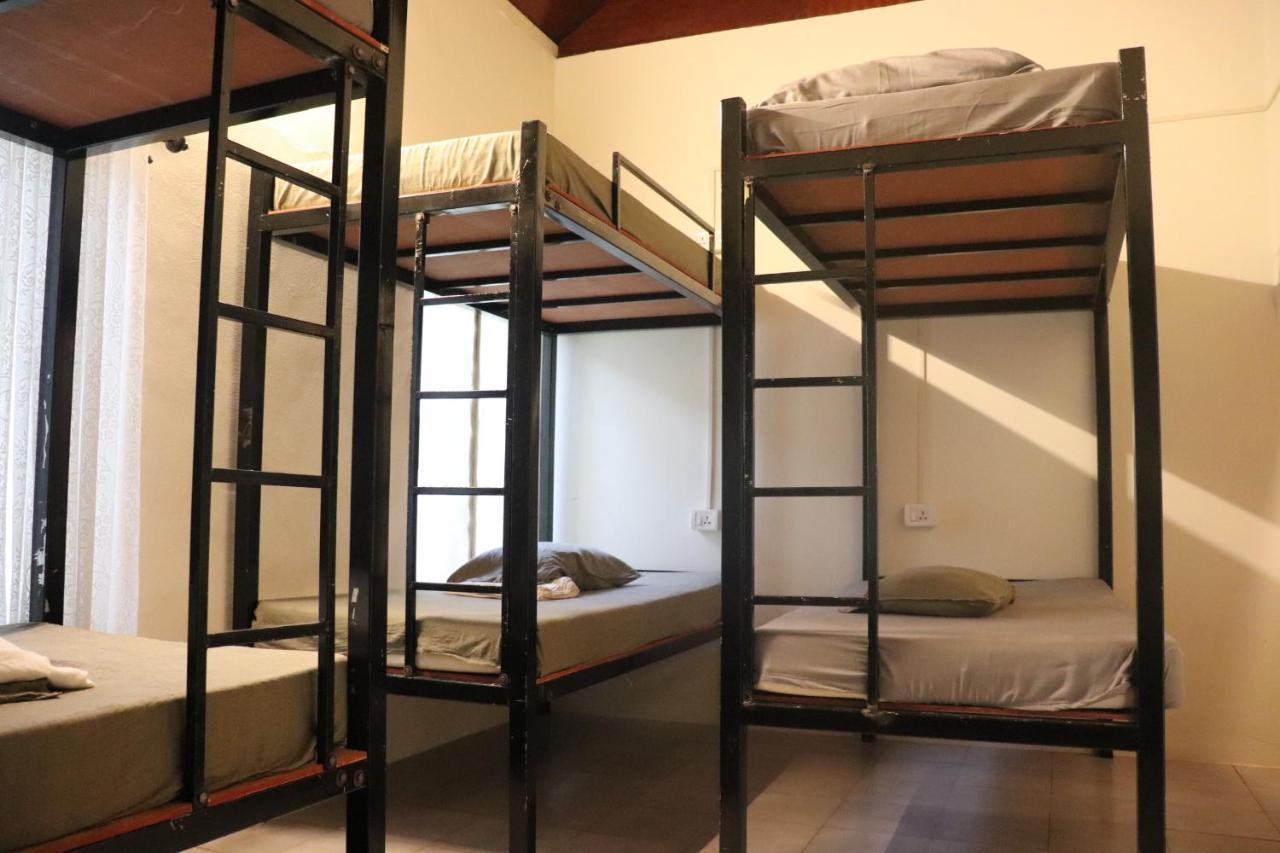 Piggy Hostel Варкала Екстер'єр фото
